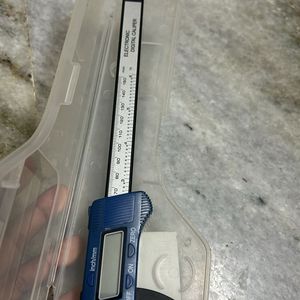 Digital Caliper