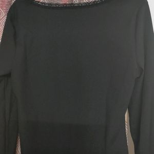 Black Ribbed Top With Lace Neck