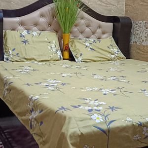 Double Bedsheet With Two Pillow Cover