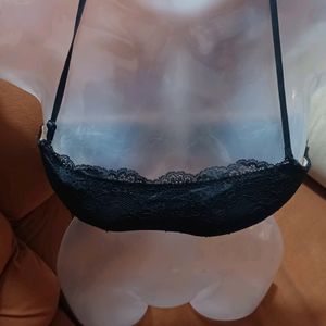 Single Layered Strapless 32C