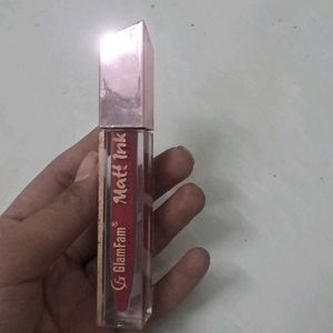 Liquid lipstick