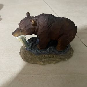 Bear Showpiece