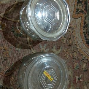 2 Glass Containers With Lid