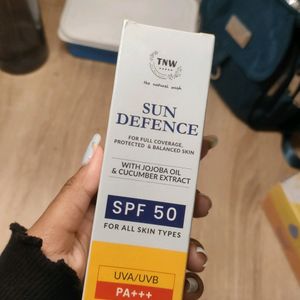 TNW SUNSCREEN