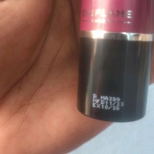 Flaunt Chili Color Unlimited Lipsticks