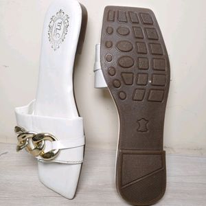 New Women's Fashion Design Slipper