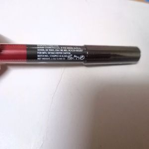 Sugar Cosmetics Matte As Hell Lip Crayon