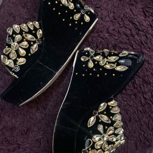 Golden Beads Wedges (check Description For Info)