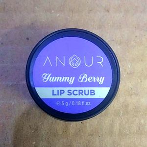 Face And Lip Scrub +Hydrating Gel Cream