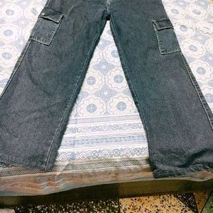 Cargo Jeans