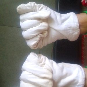 White Cotton Hand Gloves