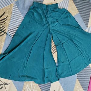 Peacock Color Complete Suit