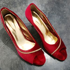 Red Heels For Women's