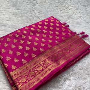 Brand New Soft Silk Rani Saree With Blouse Piece