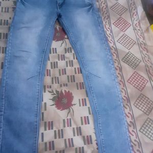 it is comfortable jeans . size small for us