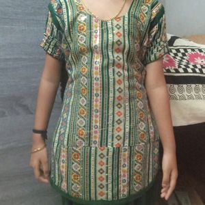 Kurti Set With shawl Girl's