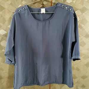 Blue balloon Top With Detailed Shoulder