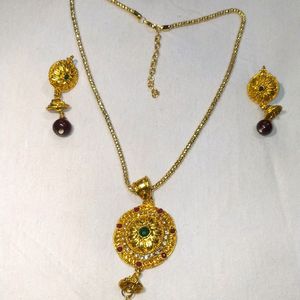 Necklace With Earing