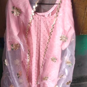 Beautiful Suit With Organza Dupatta