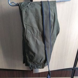 Almost New And Unused Cargo Pant