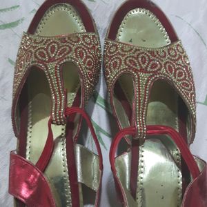 Party Wear Fancy Chappal