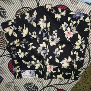 woman's floral shorts