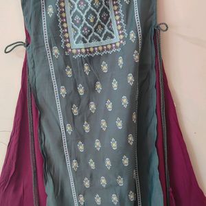 Avaasa Brand Kurti