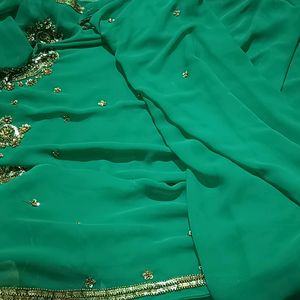 Dark Green Saree 👍