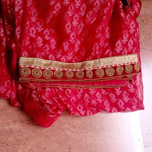 New Saaree With Stitched Blouse