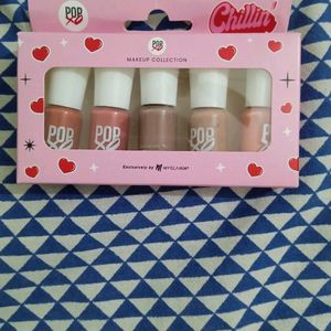 Chillin Mini Makeup Nail 💅 Kit