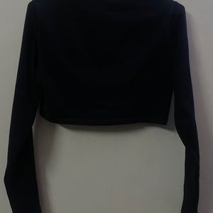 H&M Black Fitted Crop Top