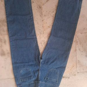 A Straight Wide Leg Women's Denims