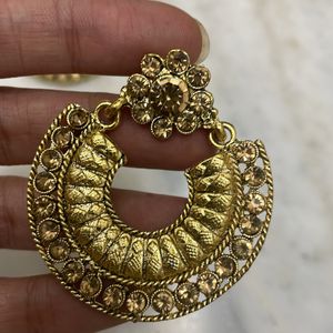 Stone Studded Golden Earrings