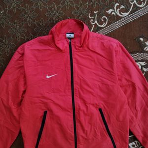 NIKE RED WINDCHEATER