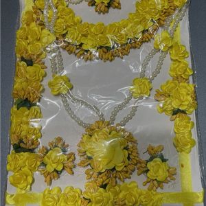 3 Floral Jewellery Set