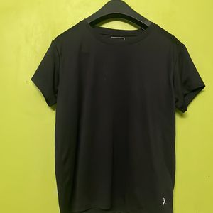 Max Black Gym T Shirt For Women Latest Design