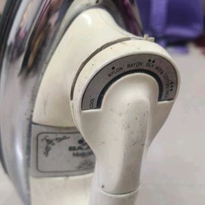 Bajaj Dry Iron – Classic and Efficient"