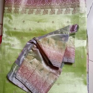 Banarsi Silk Sari For Selling