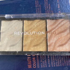 Revolution Highlighter Palette 🎨