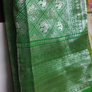 Green Silk Saree With Blouse