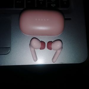 Boult  Earbuds