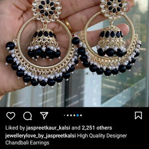 Hoop jhumka