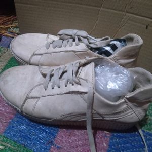 Sports Shoes For Donation, Size 38