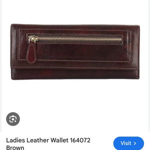 Leather Clutch Bag From a Reputed Leathe Brand