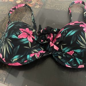 HEAVY CUP BRA FOR VACAY