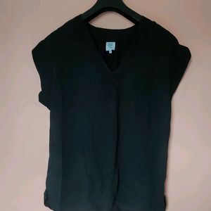 Women's Top