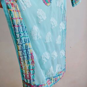 💦Chikankari Aqua Blue Kurti (Margin Present)