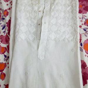 Men White Chikankari Kurta 5