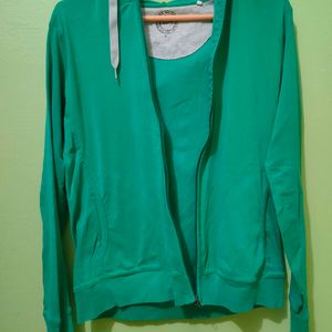 Green Sweatshirt With Thumb holes