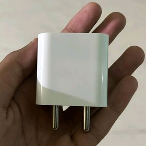 APPLE MFI CERTIFIED 20W CHARGER